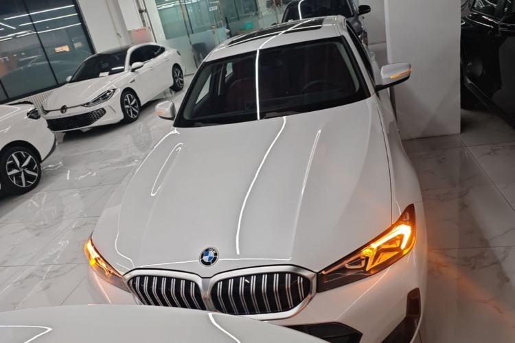 BMW 320Li 2023 — 2