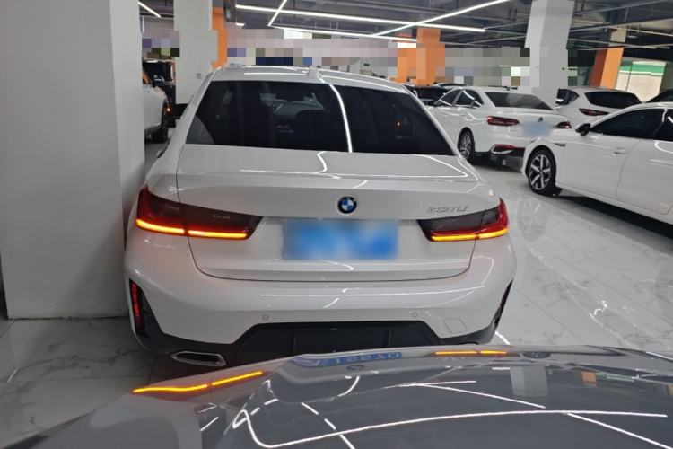 BMW 320Li 2023 — 5