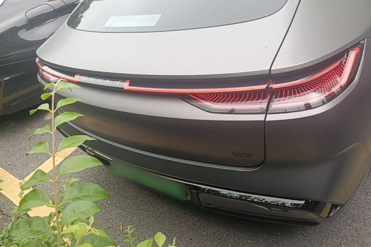 Geely Galaxy E8 2024 — 5
