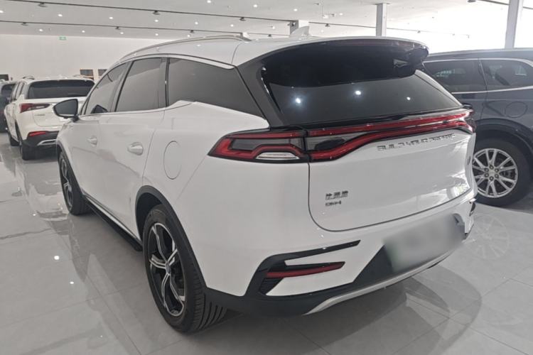 BYD Tang 2021 — 4