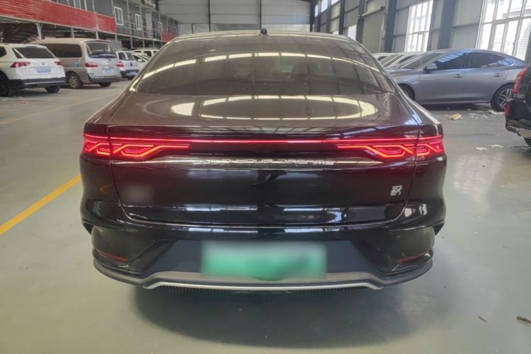 BYD Han 2025 — 5