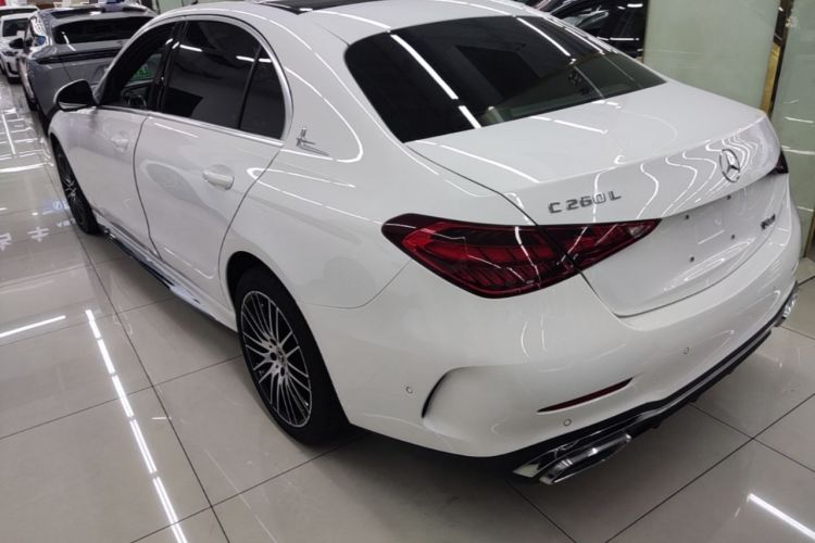 Mercedes-Benz C 260 L 2023 — фото 4
