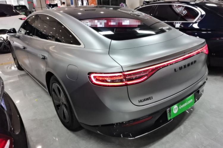Luxeed Luxeed S7 2024 — 4
