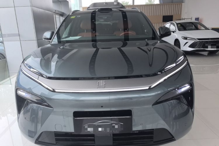 BYD Tang L 2025 — 2