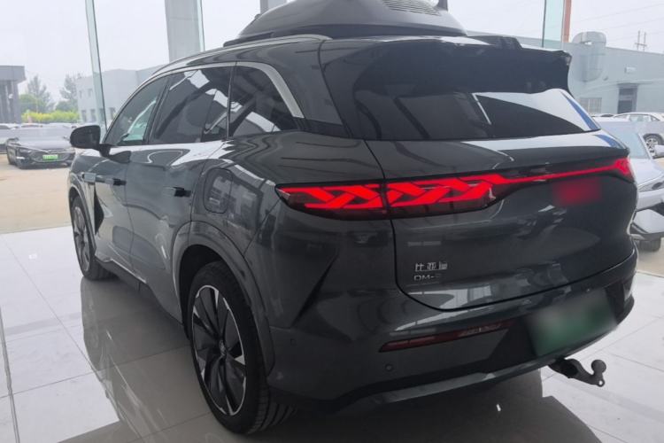 BYD Tang L 2025 — 4
