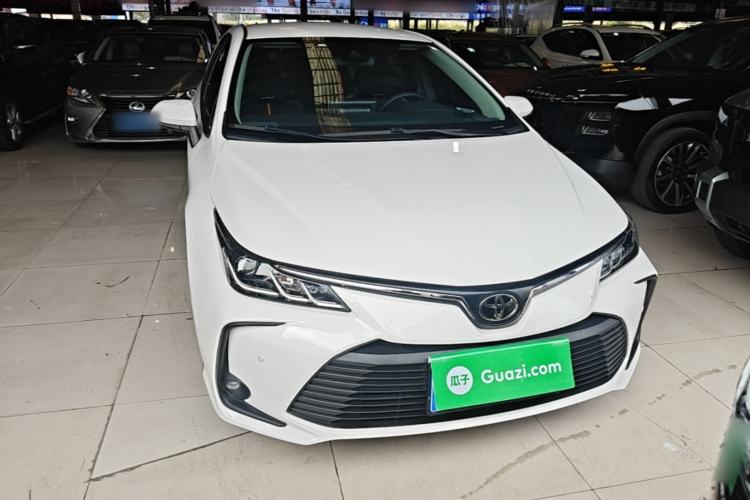 Toyota Corolla 2023 — 2
