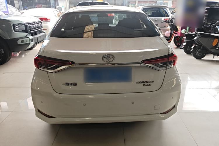 Toyota Corolla 2023 — 5