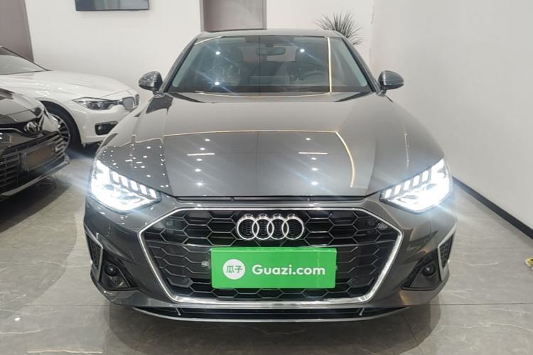 Audi A4 2024 — 2