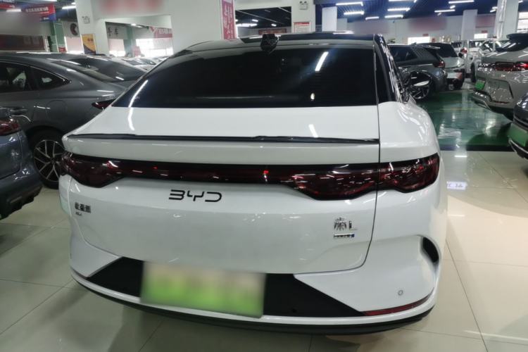 BYD Qin L 2025 — 5