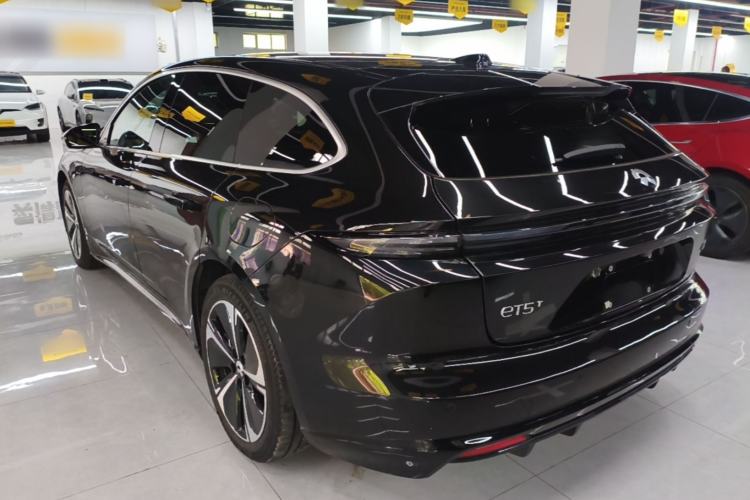 NIO ET5T 2025 — 4