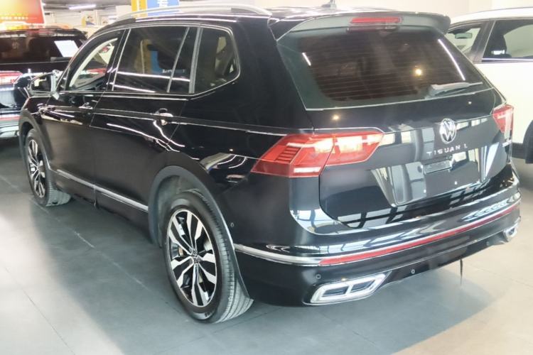 Volkswagen Tiguan L 2022 — 4