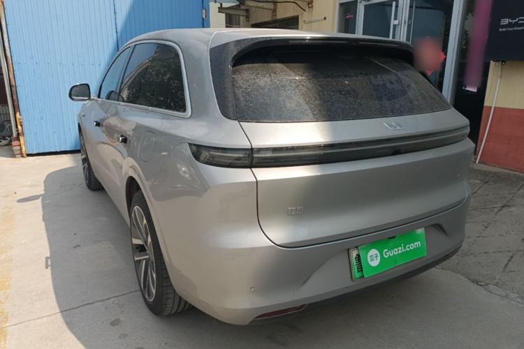 Li Auto L6 2024 — 4
