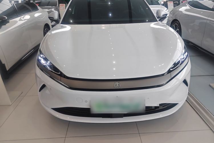 BYD Qin L 2025 — 2