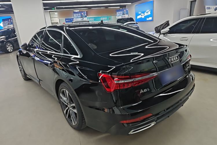 Audi A6L 2020 — 4