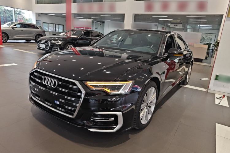 Audi A6L 2023 — фото 1