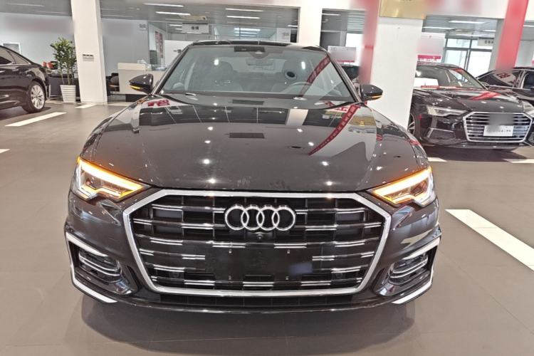 Audi A6L 2023 — фото 2
