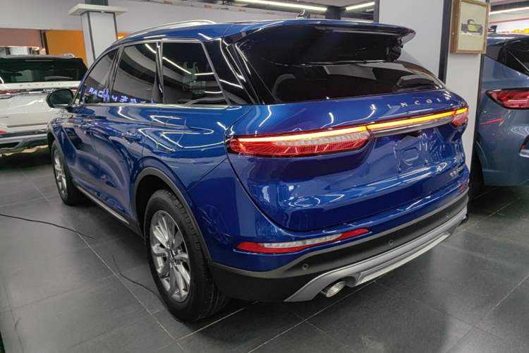 Lincoln Corsair 2020 — 4