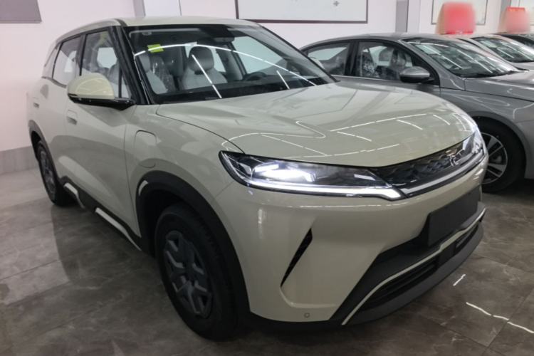 BYD Yuan UP 2025 — 3