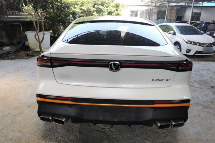 ChangAn UNI-V 2024 — 5