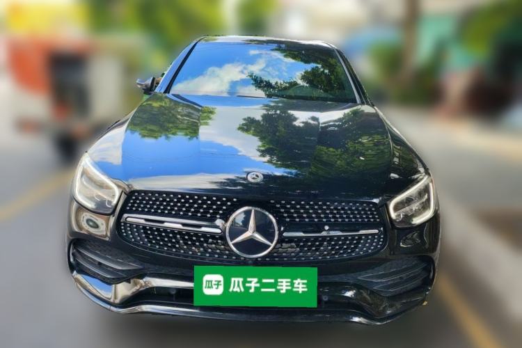 Mercedes-Benz GLC 260 2023 — 2