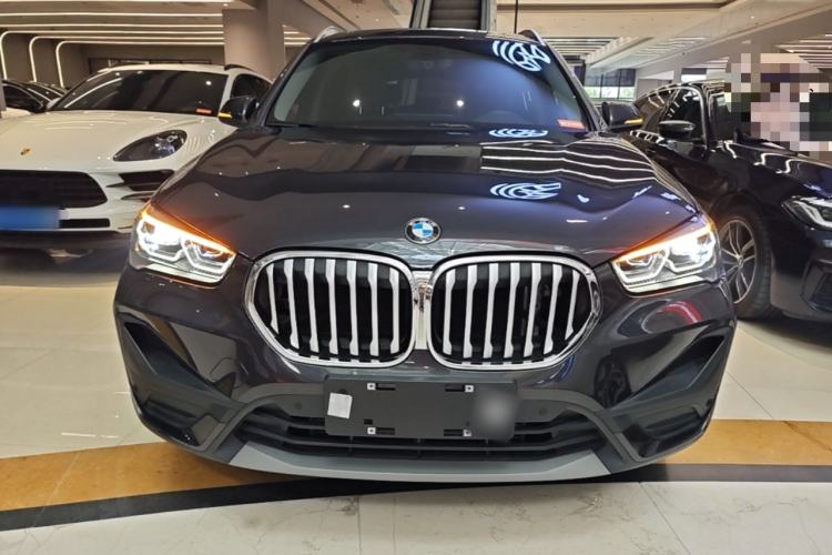 BMW X1 2022 — 2