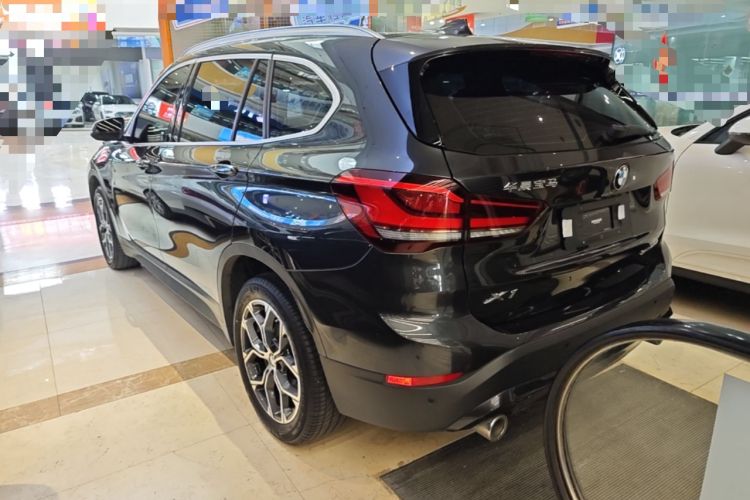 BMW X1 2022 — 4