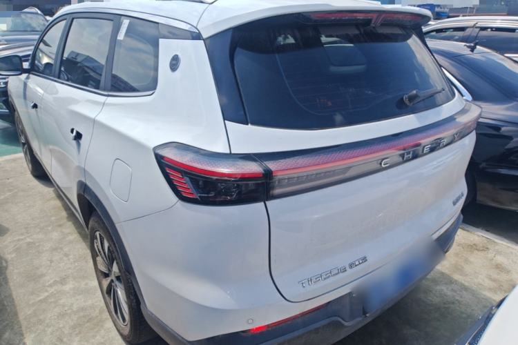 Chery Tiggo 8 PLUS 2025 — фото 4