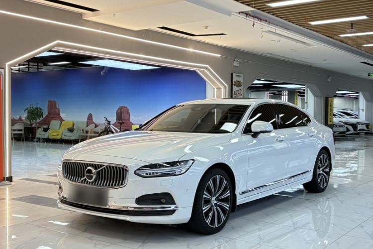 Volvo s90 2021 — фото 1