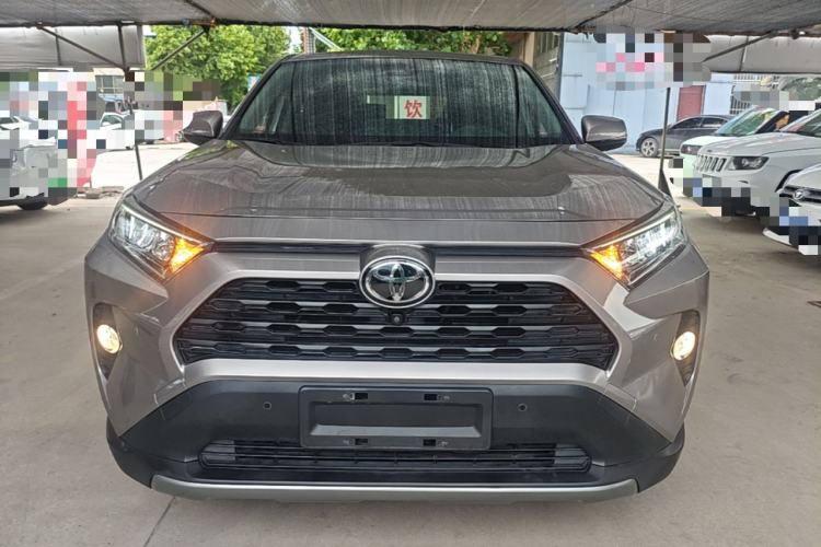 Toyota RAV4 2020 — 2