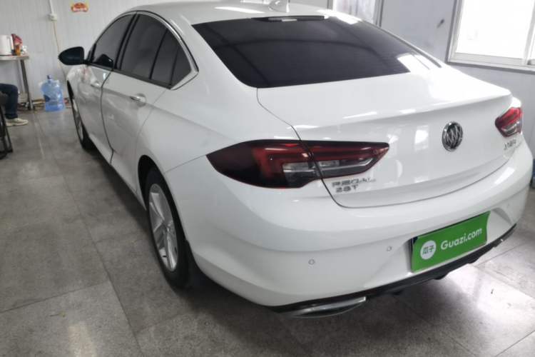 Buick Regal 2019 — 4