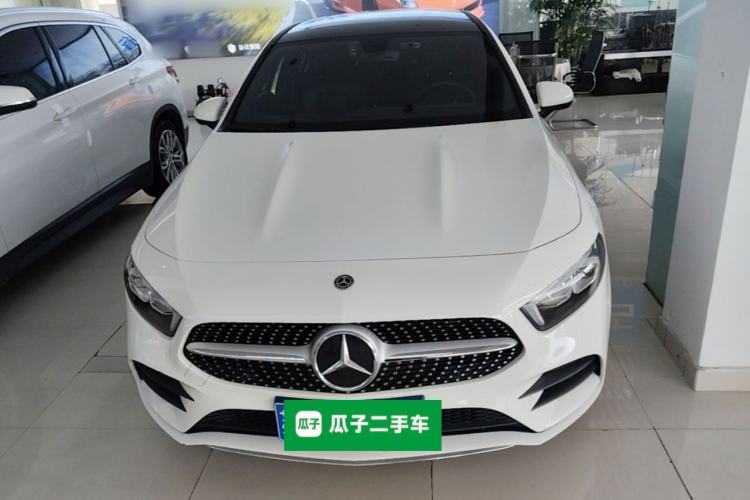 Mercedes-Benz A 200 L 2020 — фото 2