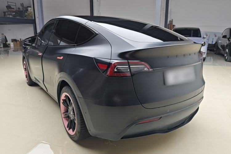 Tesla Model Y 2022 — 4