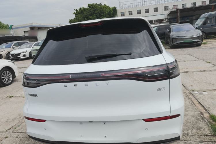 Geely Galaxy E5 2024 — 5