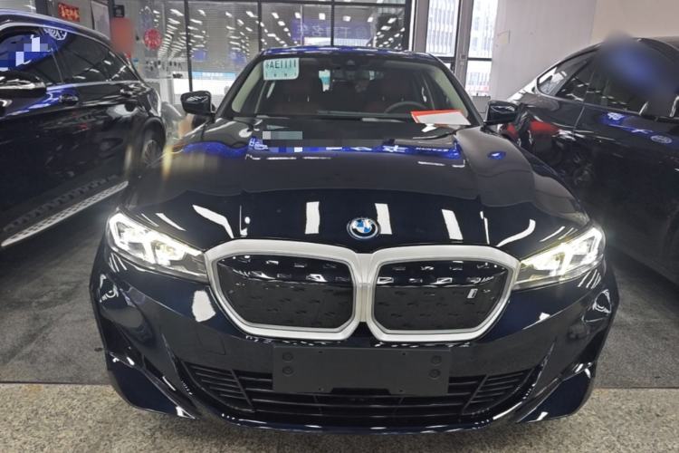BMW i3 2022 — 2