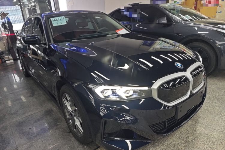 BMW i3 2022 — 3