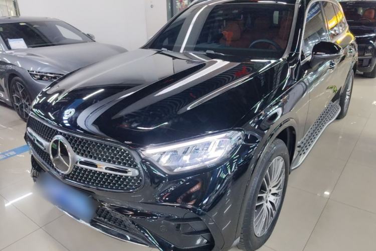 Mercedes-Benz GLC 300 L 2025 — фото 1