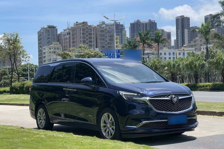Buick GL8 2022 — 3