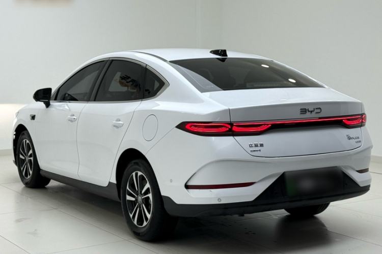 BYD Qin PLUS 2025 — фото 4