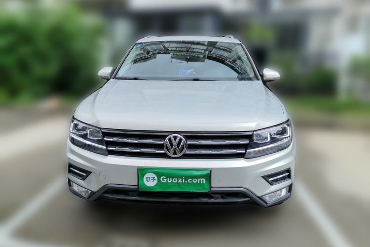 Volkswagen Tiguan L 2020 — 2