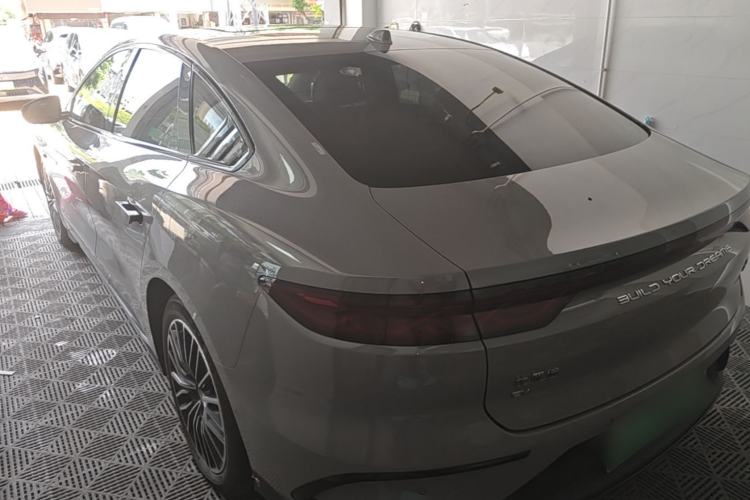 BYD Han 2025 — 4