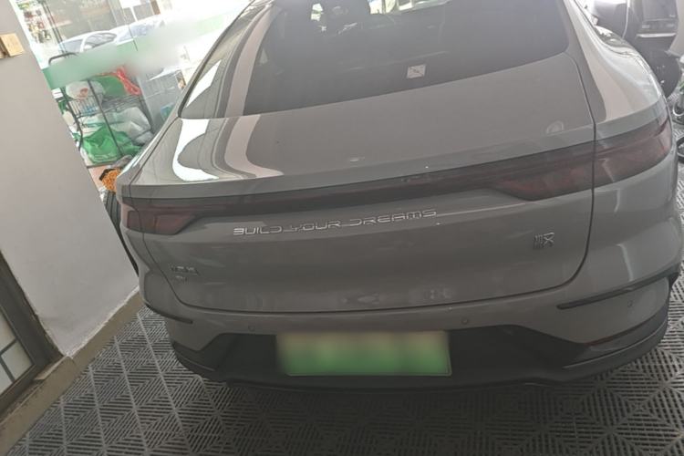BYD Han 2025 — 5