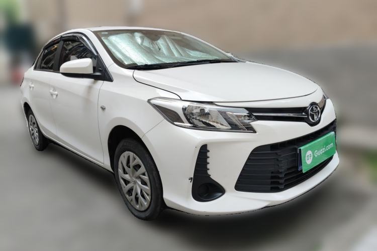 Toyota Yaris 2021 — 3
