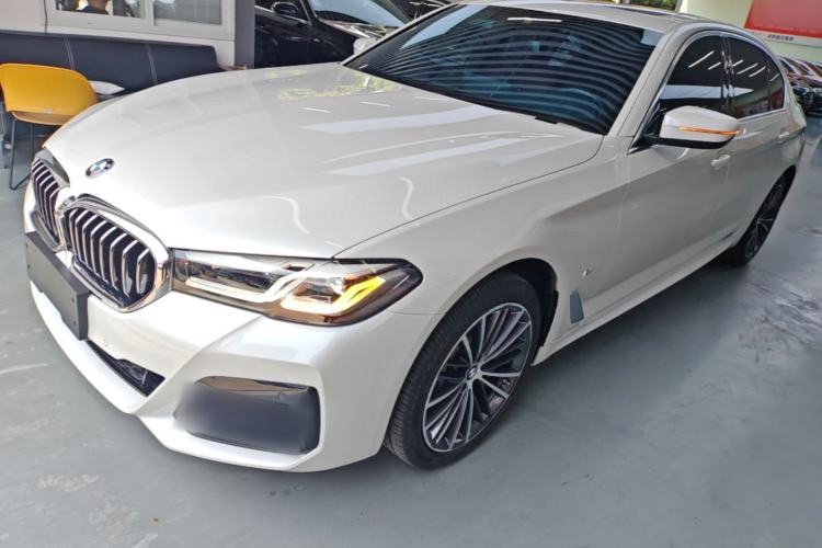 BMW 530Li 2023 — фото 1