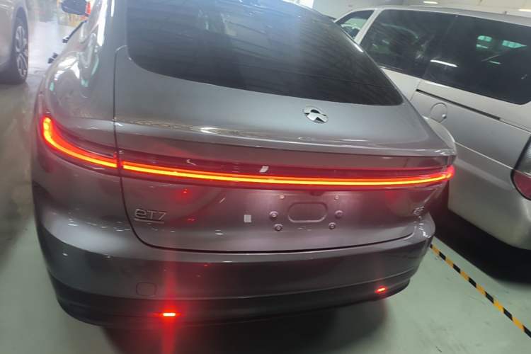 NIO ET7 2024 — 5