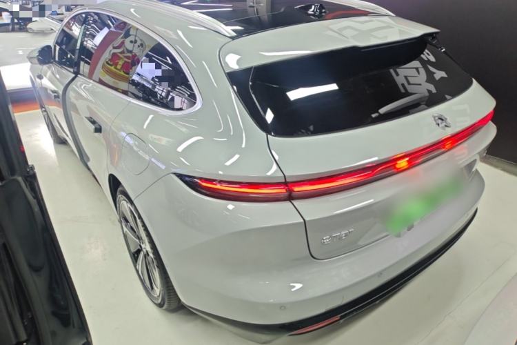 NIO ET5T 2025 — 4