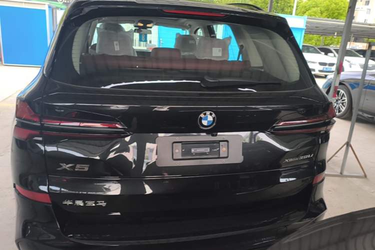 BMW X5 2026 — 5
