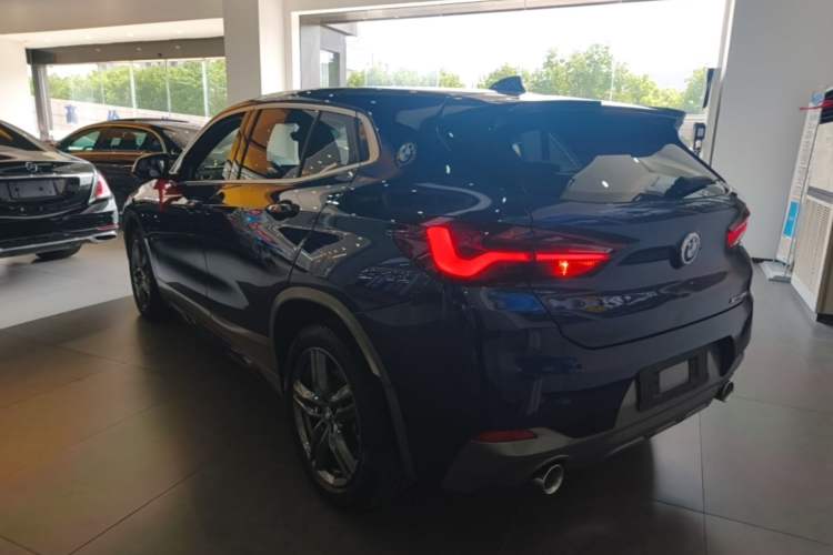 BMW x2 2021 — фото 4