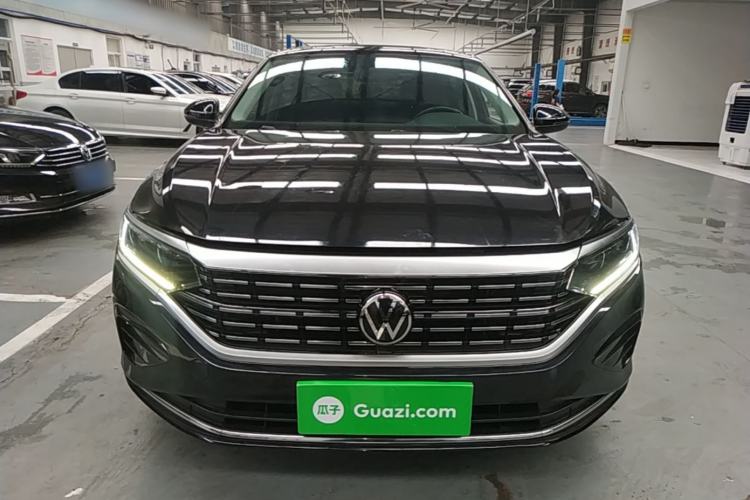 Volkswagen Passat 2023 — 2