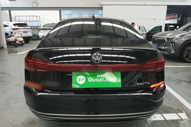Volkswagen Passat 2023 — 5