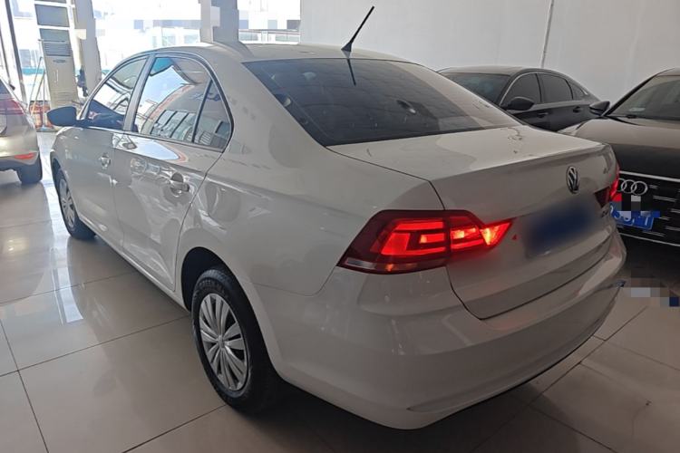 Volkswagen Santana 2021 — 4